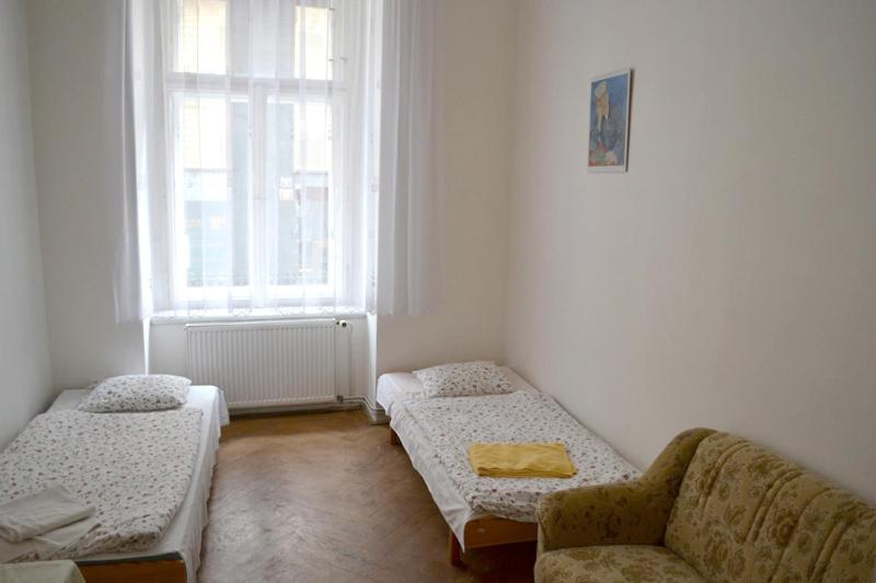 Gallery Hostel Praga Habitación foto
